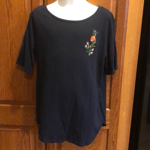LOFT Tops - Loft Tee size Large